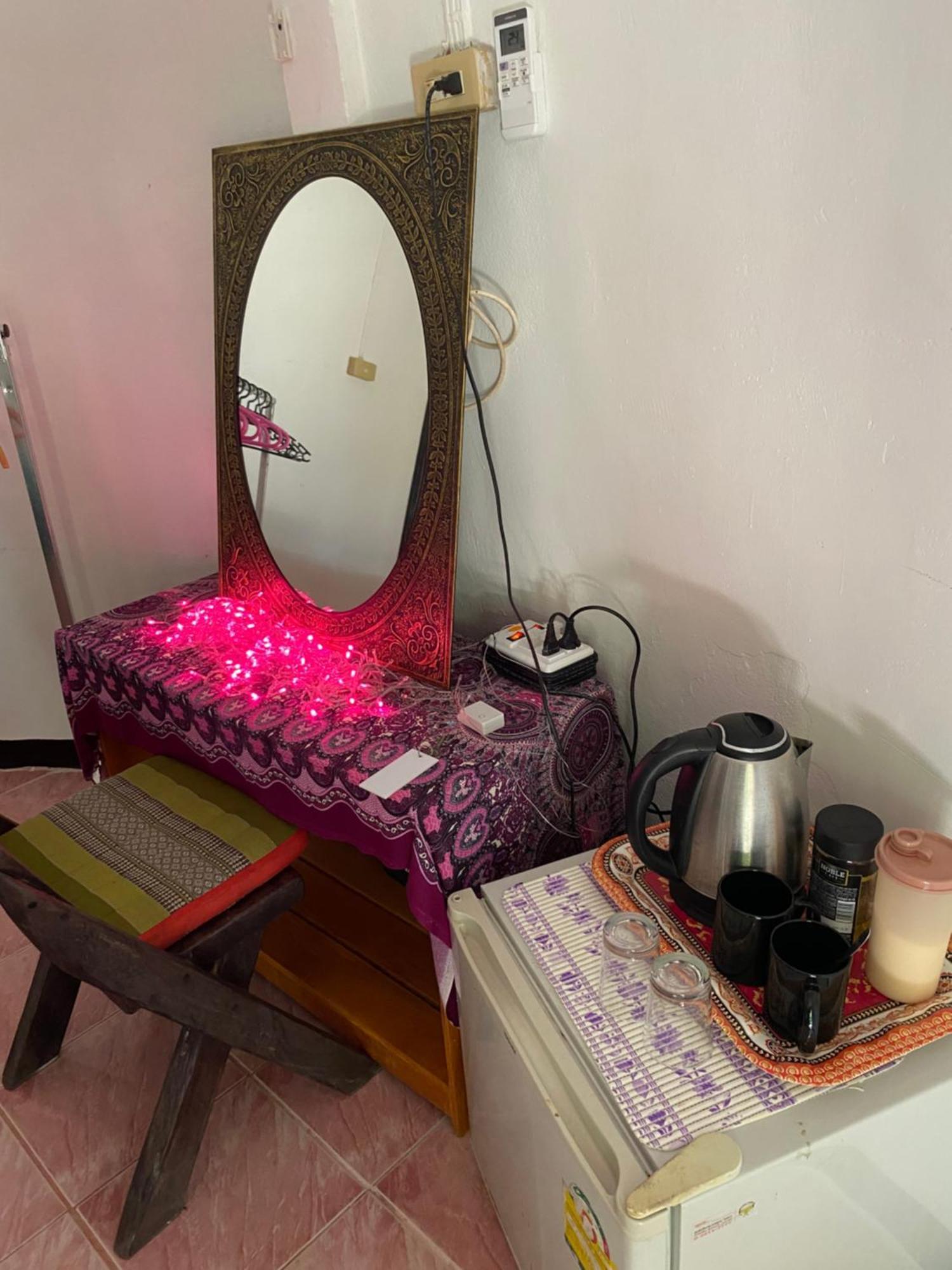 Hutofhappiness Apartman Thongszala Kültér fotó